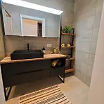 Apartment Haustiptop